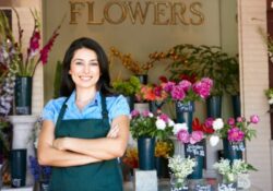 How to Franchise a Flower Business